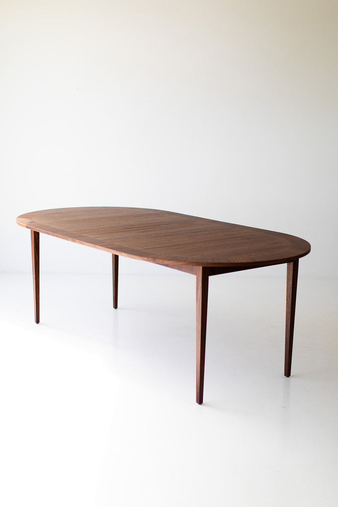 Milo-Baughman-Round-Dining-Table-B621-10