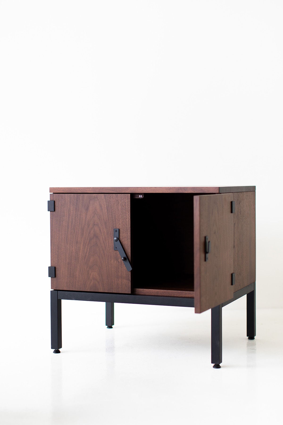Milo-Baughman-Walnut-Night-Stand-B386-06