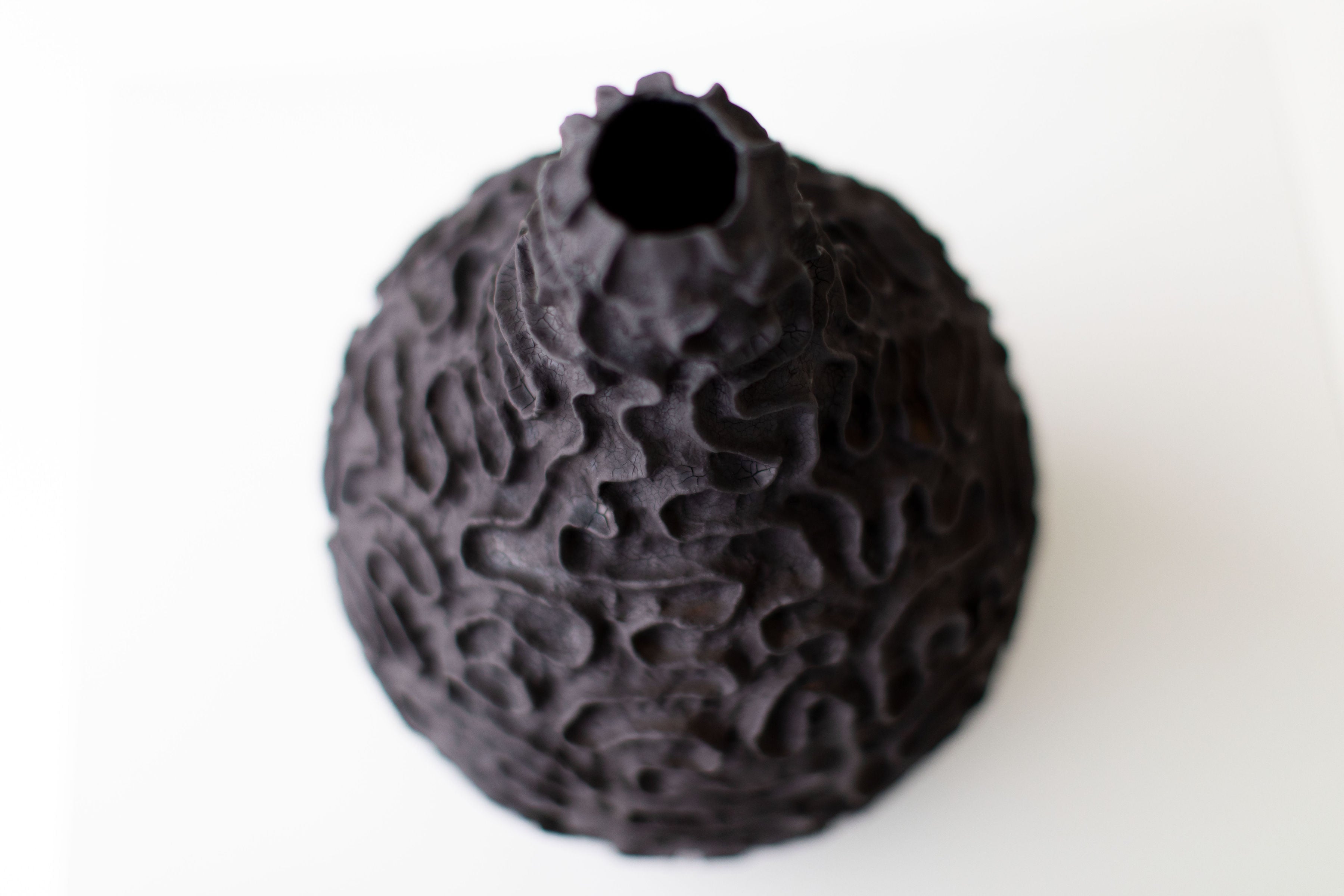 Ceramic-Vase-Suzy-Goodelman-Craft-Associates-Furniture-1911-SG-06