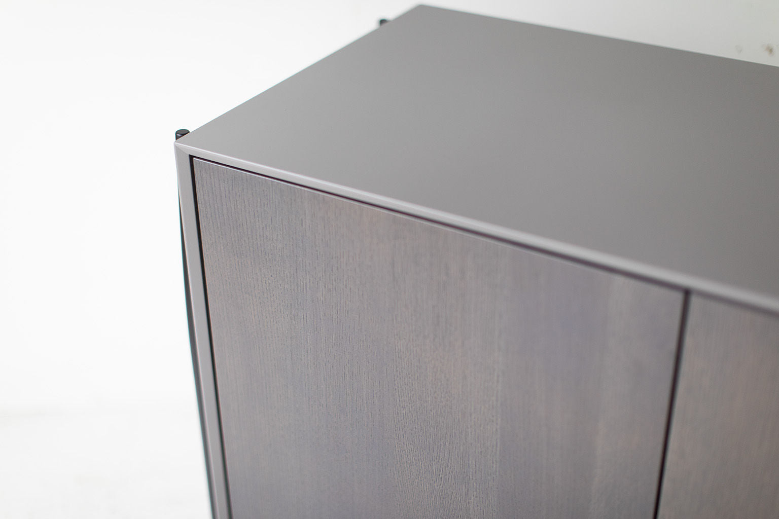 Modern-Grey-Credenza-Cambre-1909-03