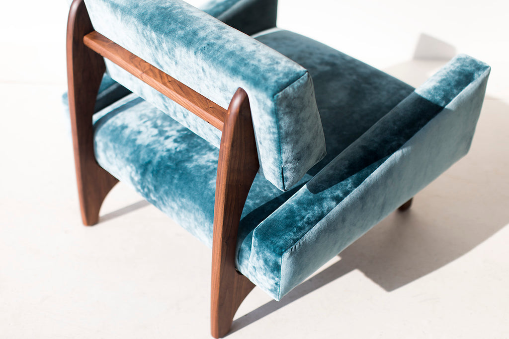 canadian-modern-lounge-chairs-1519-04
