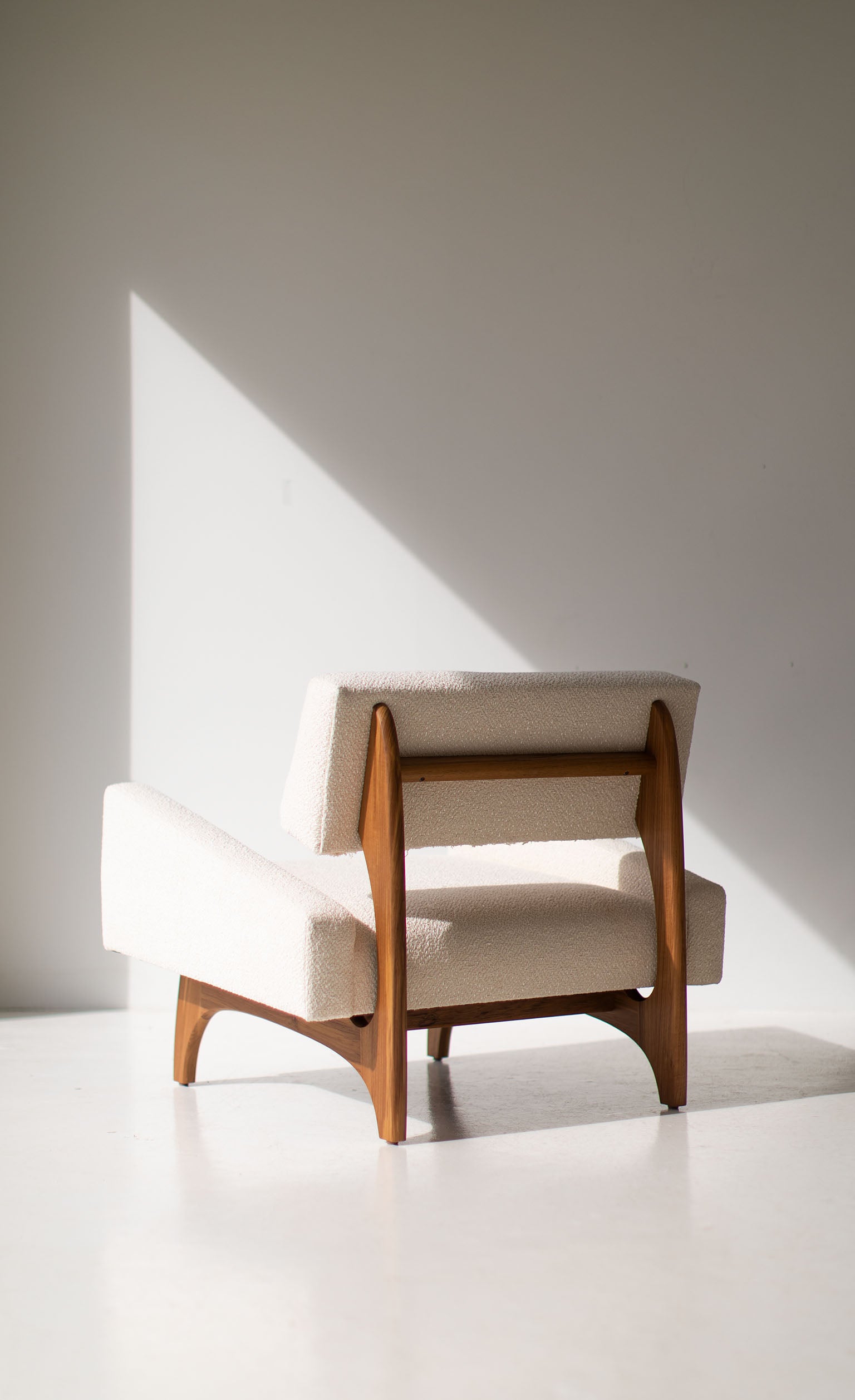 canadian-modern-teak-amchairs-05