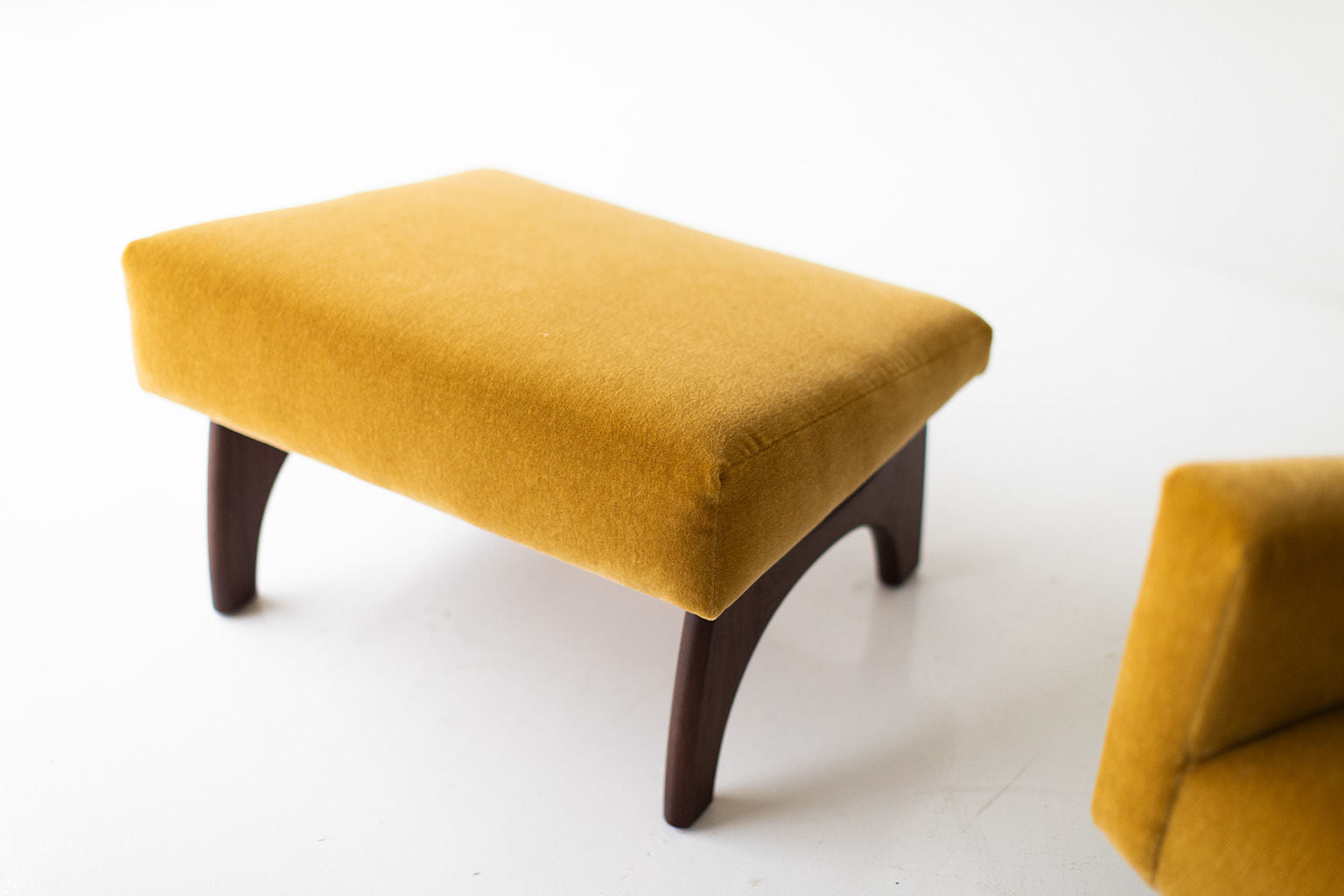 canadian-modern-upholstered-ottoman-2315-06