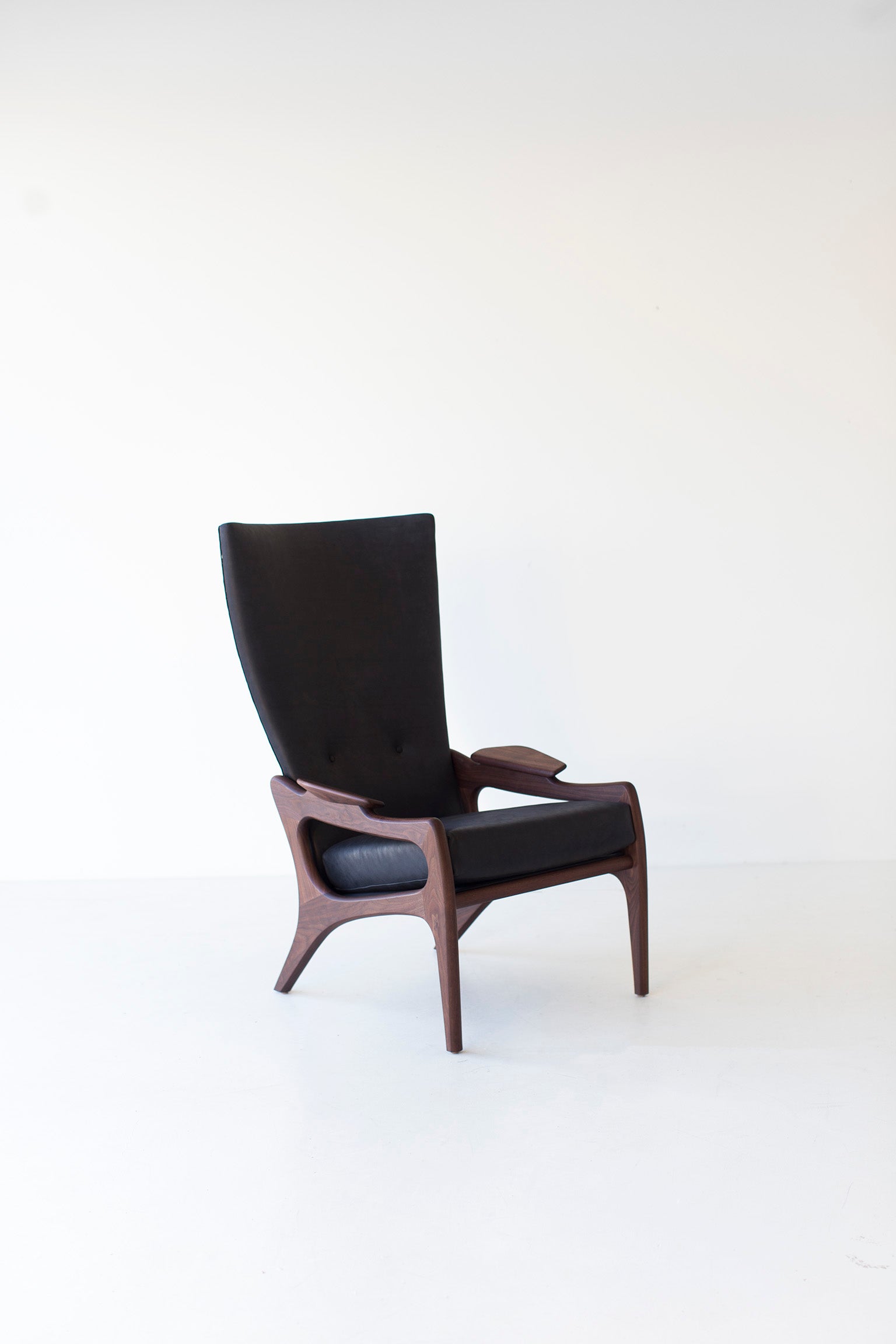 hillsdale-modern-leather-high-back-chair-1604-07