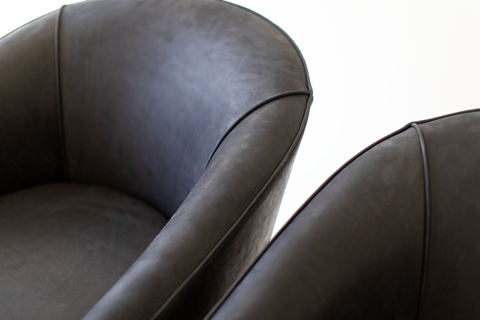 lawrence-peabody-club-chair-p1902-03