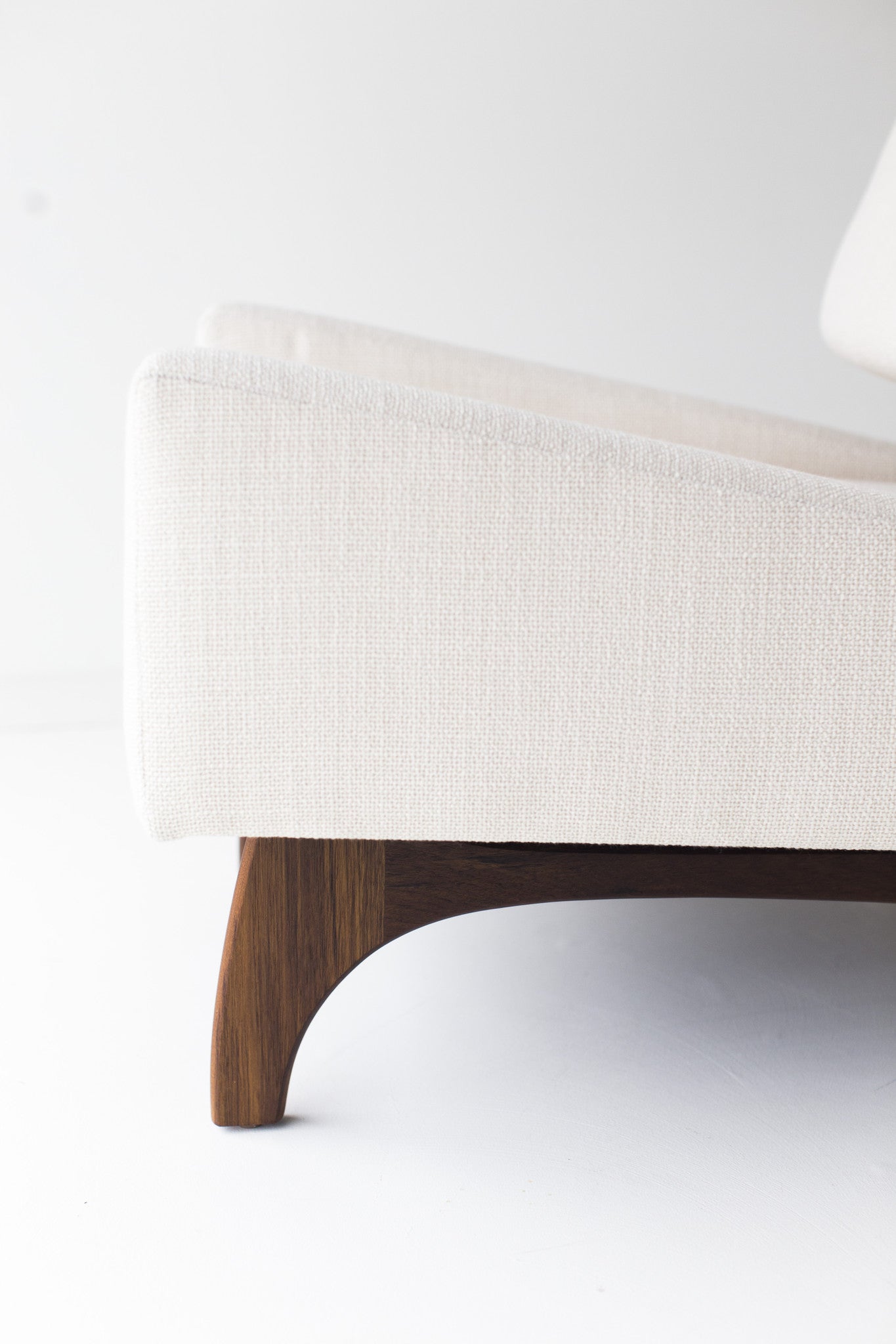 modern-armchairs-1519-canadian-armchairs-06