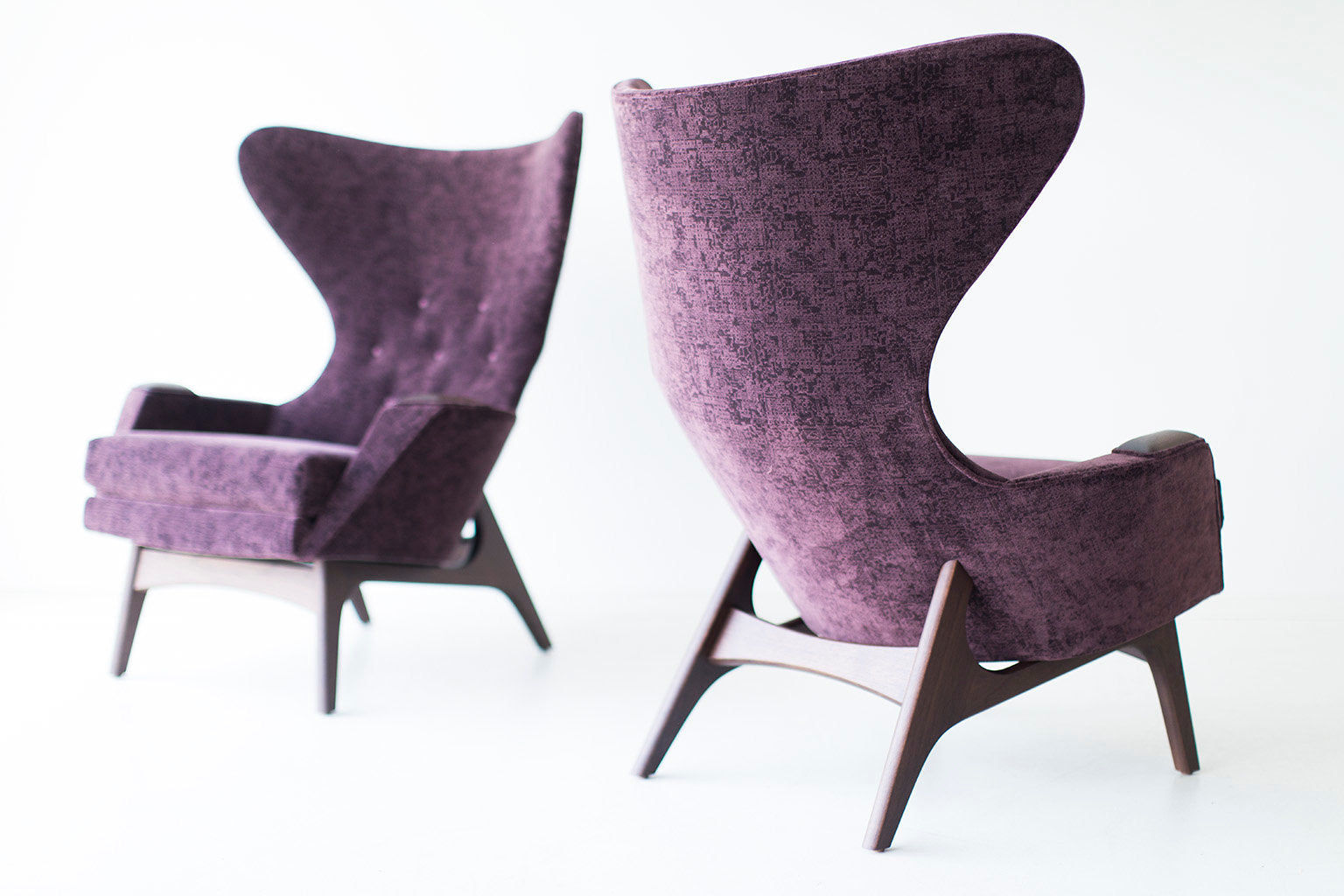 Sanders-modern-wingback-chairs-1407-05