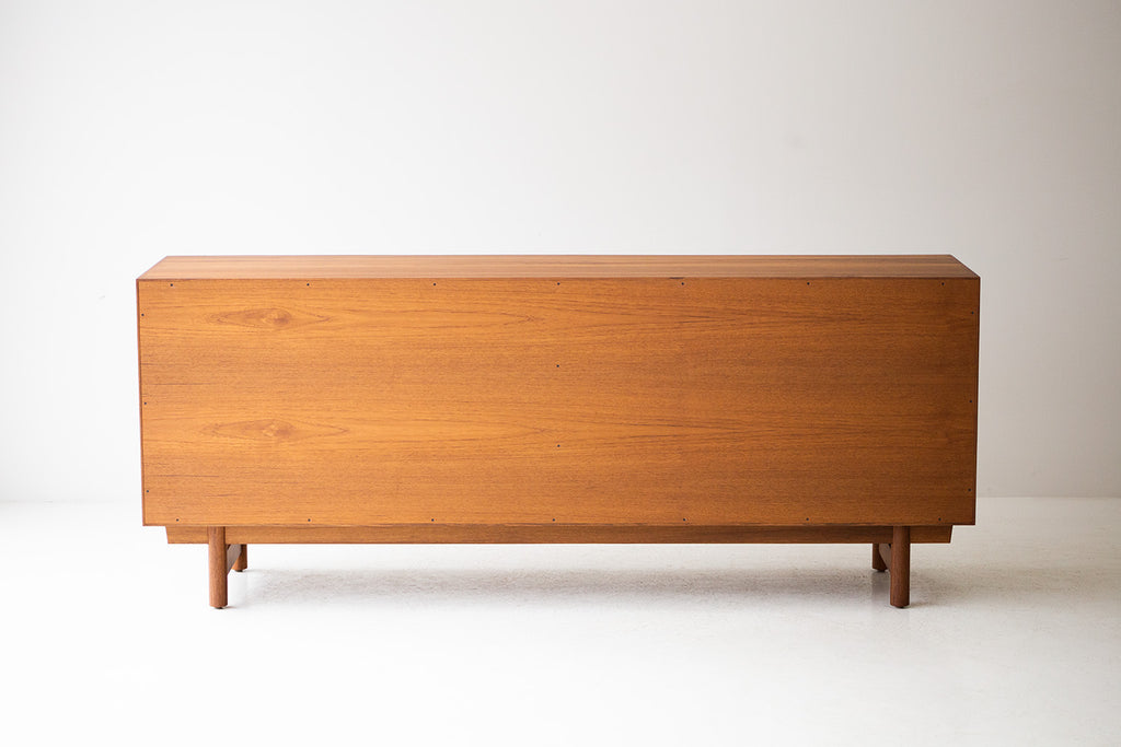 peabody-modern-teak-dresser-8-drawer-2202p-05