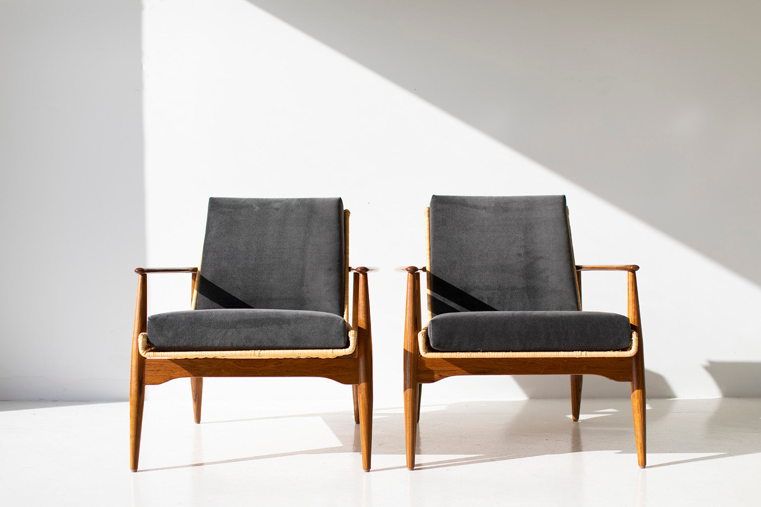 peabody-modern-wicker-lounge-chairs-1806P-06