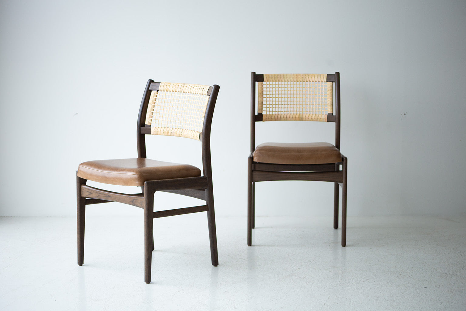 tribute-modern-dining-chair-t1002-01