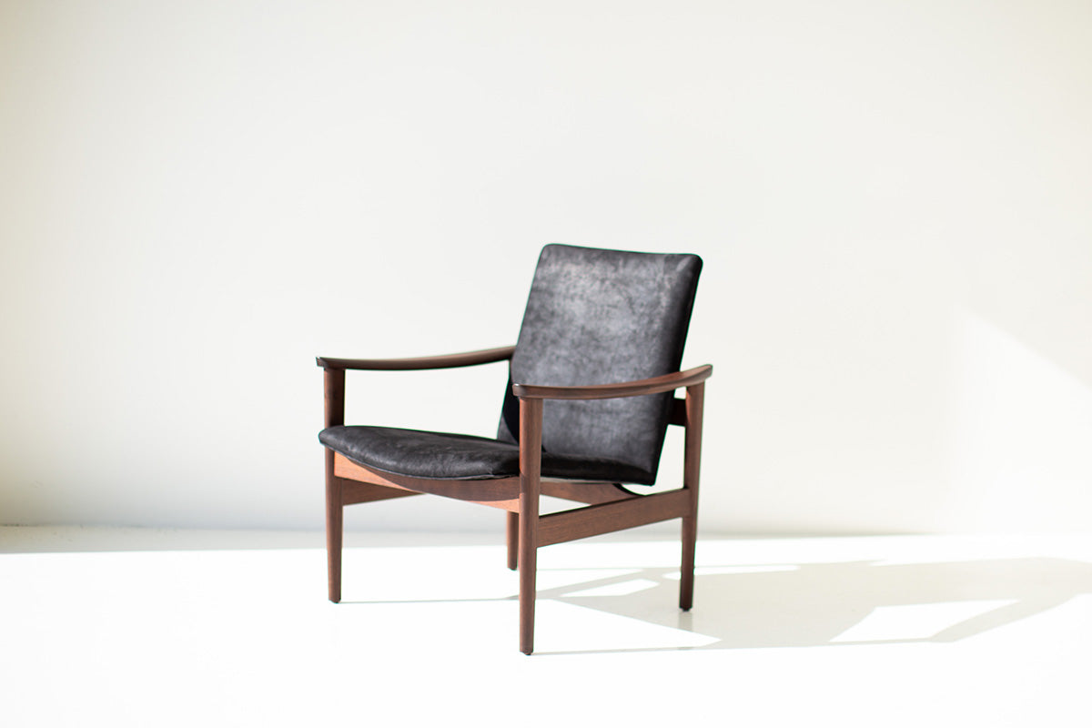 Lawrence-Peabody-Walnut-Occasional-Chair-03