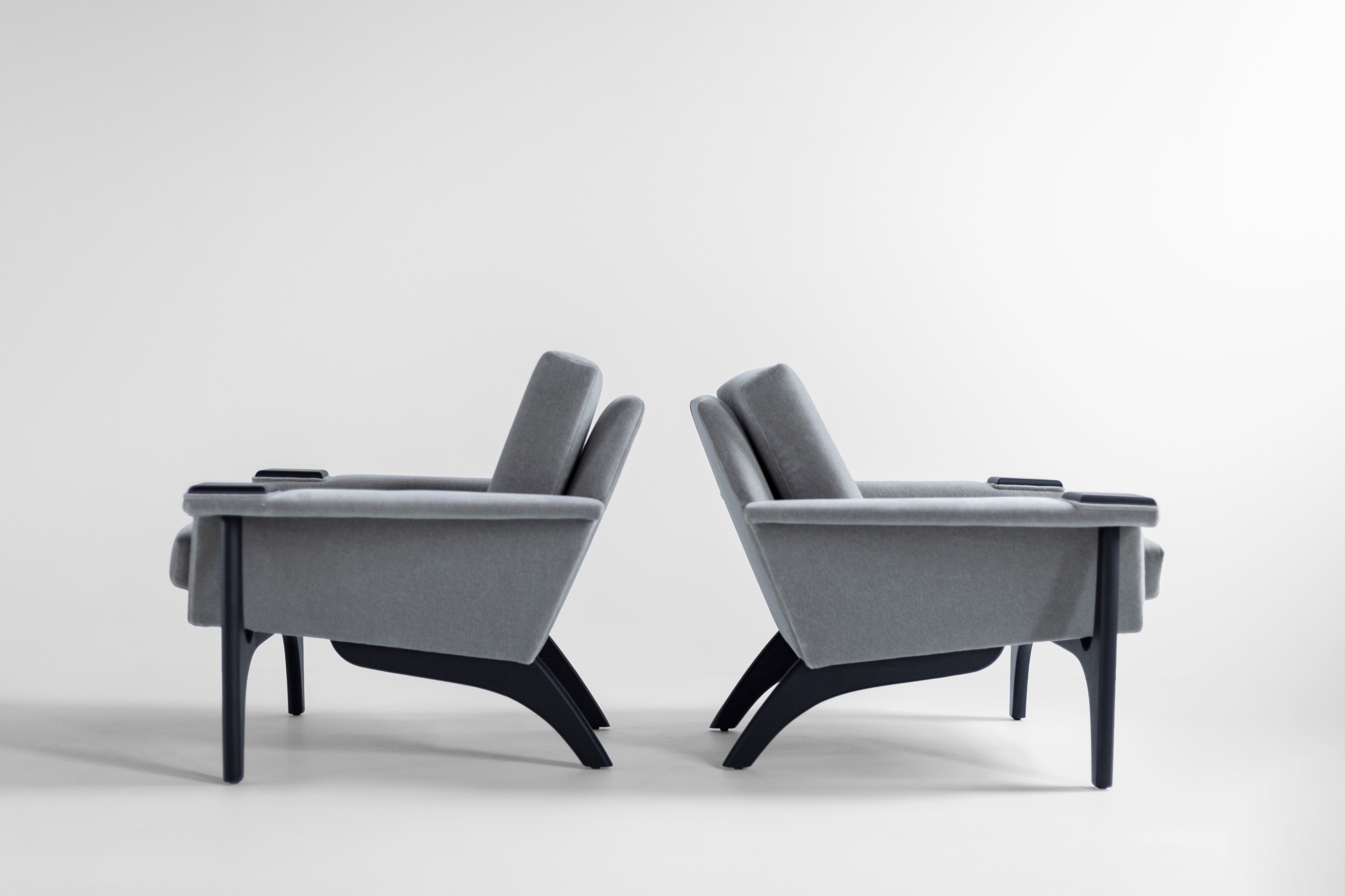 Low Lounge Chair, image 6