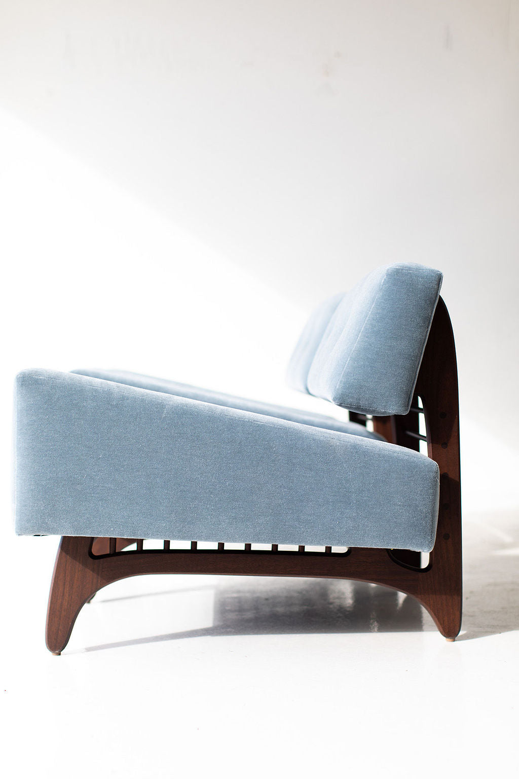 Vancouver Modern Lounge Chair Mohair, image 5