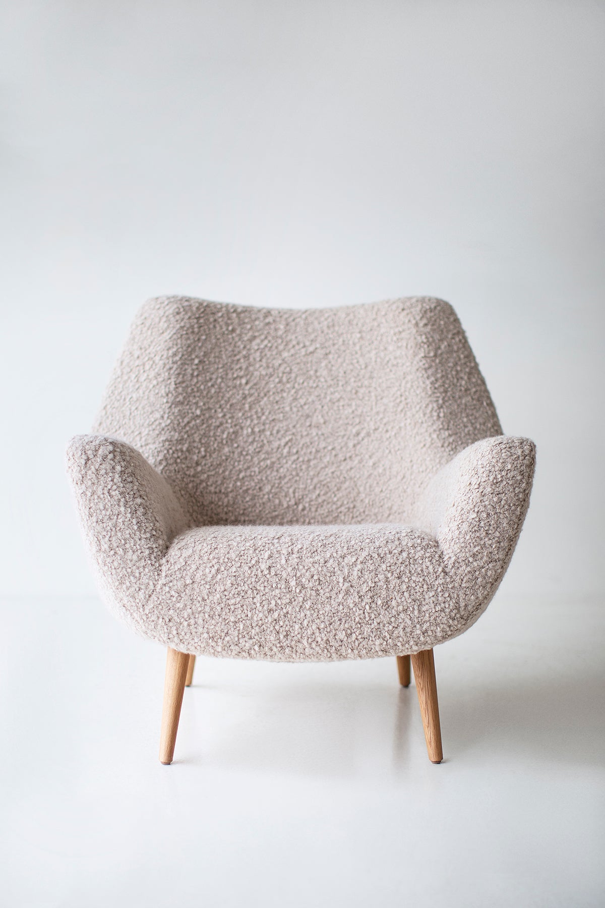 peabody-modern-danish-lounge-chairs-boucle-2012P-08