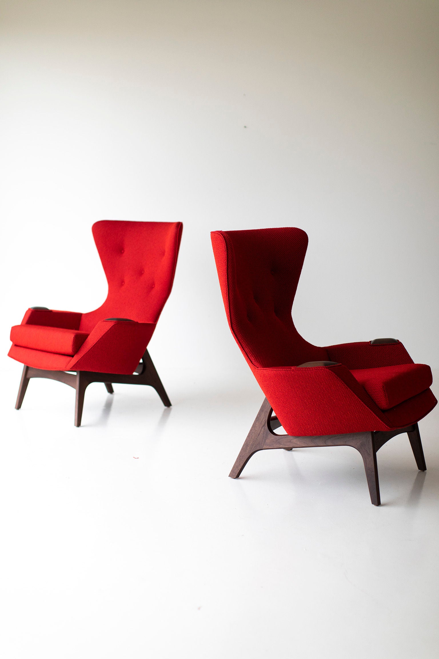 0T3A8903-Red-Wing-Chairs-01