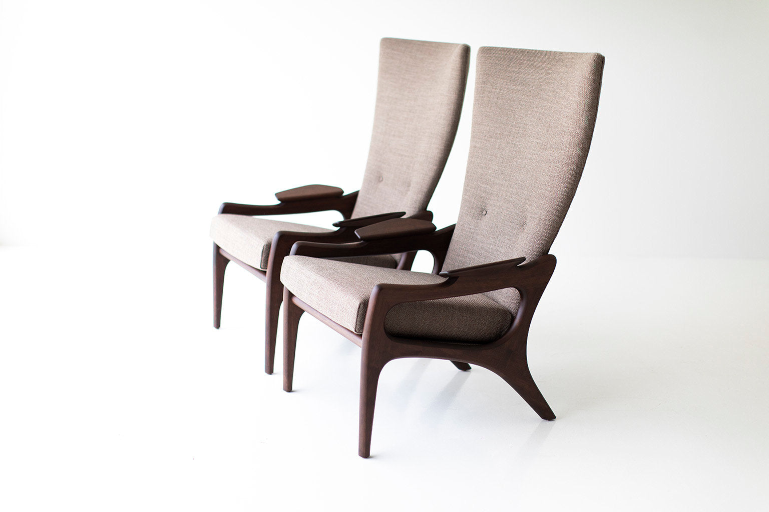 I07A7452-highback-chairs-1604-04