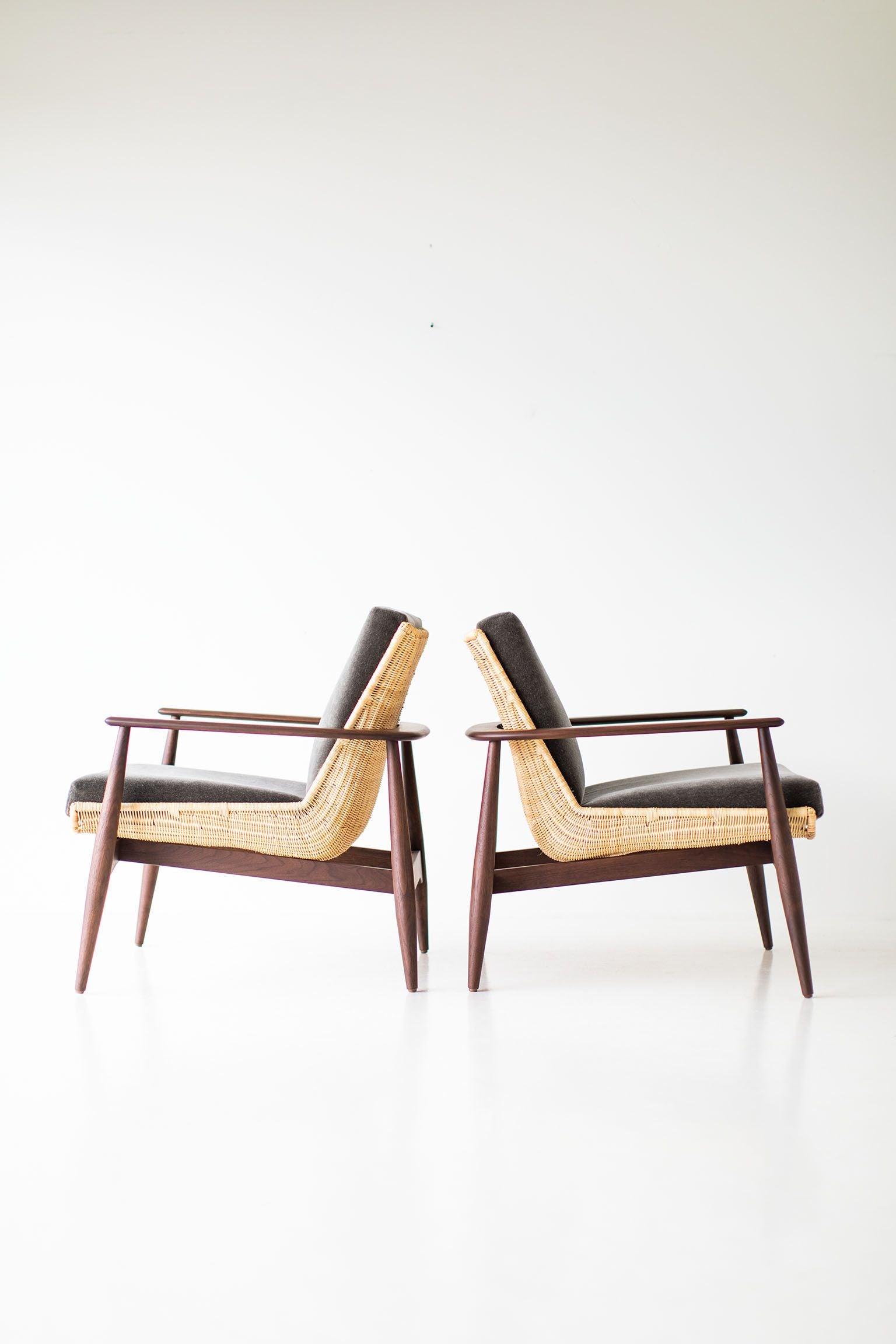 Lawrence-Peabody-Wicker-Lounge-Chairs-03