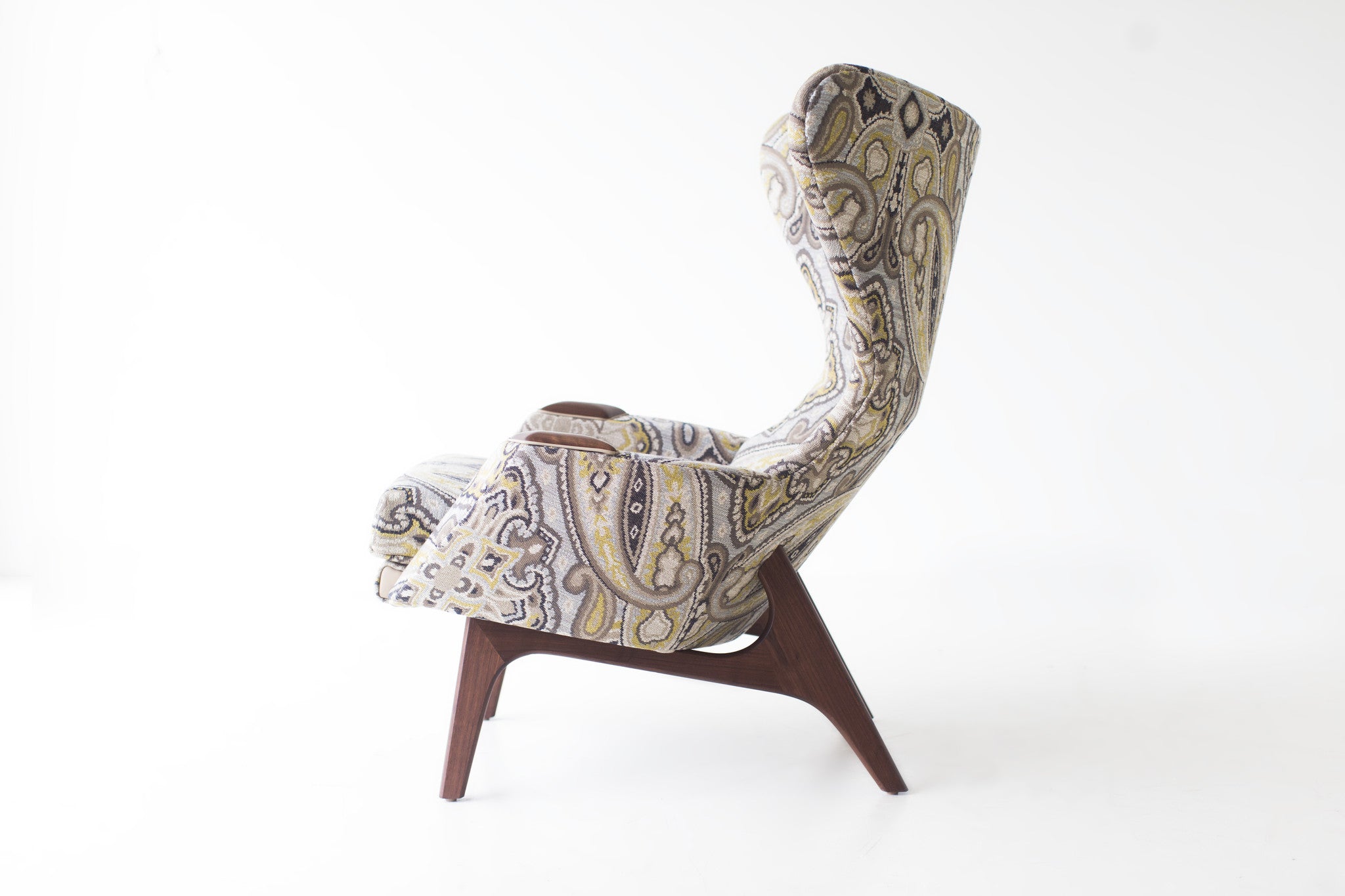 butterfly-wing-chair-1407-04