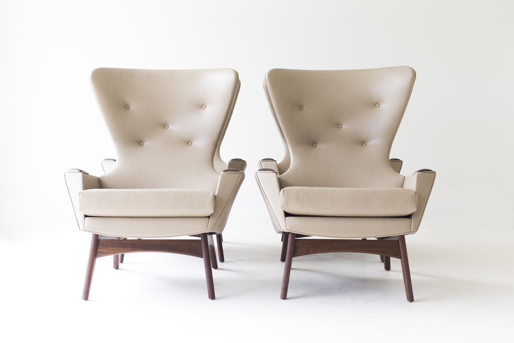 oil-leather-wing-chairs-1410-06