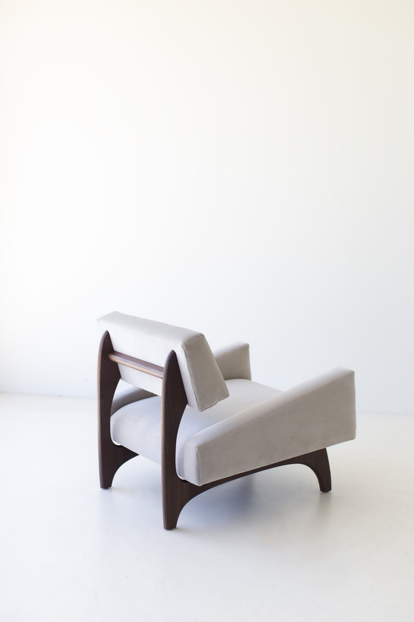 modern-mohair-armchairs-1519-05