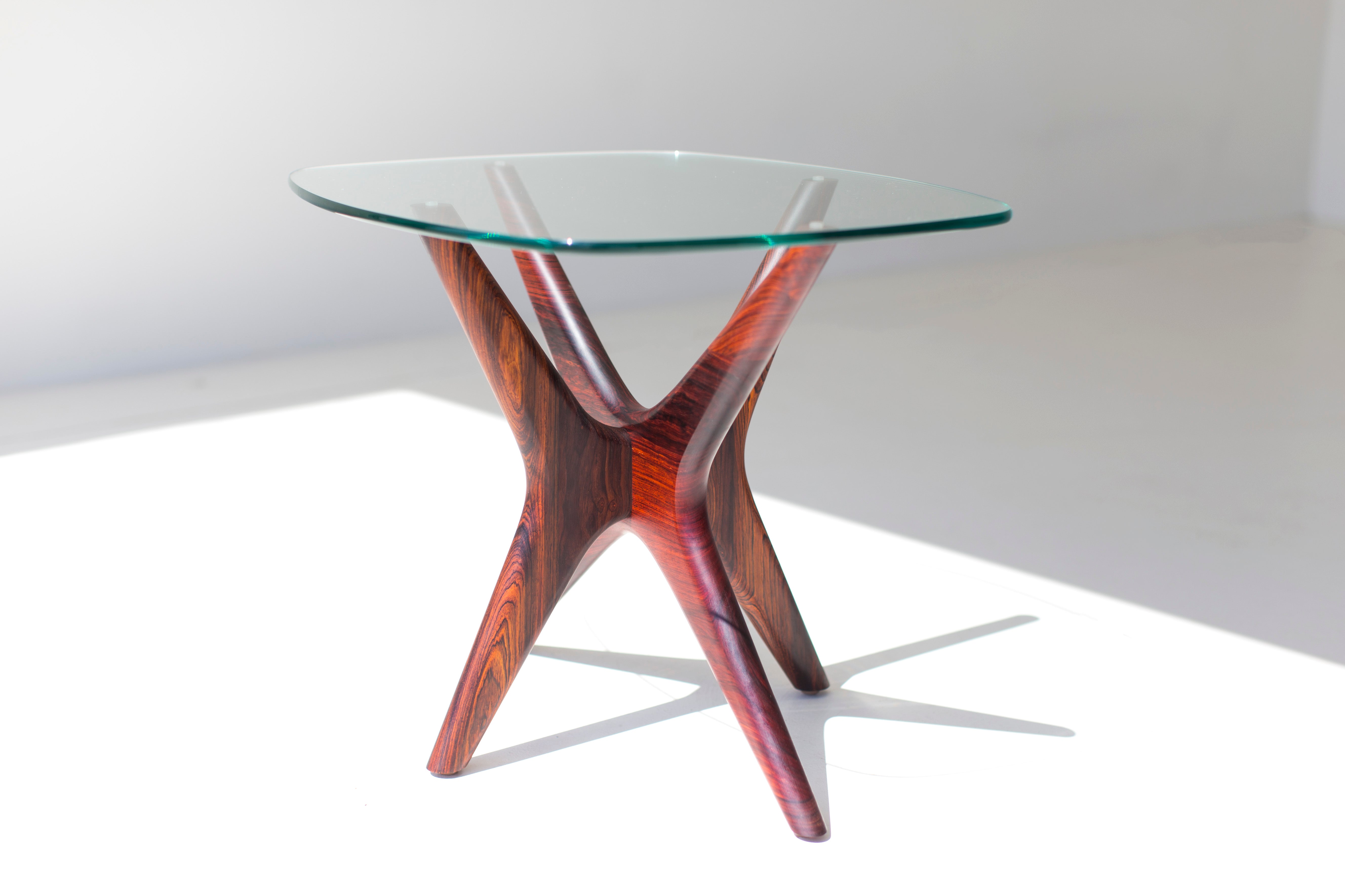modern-rosewood-side-table-03