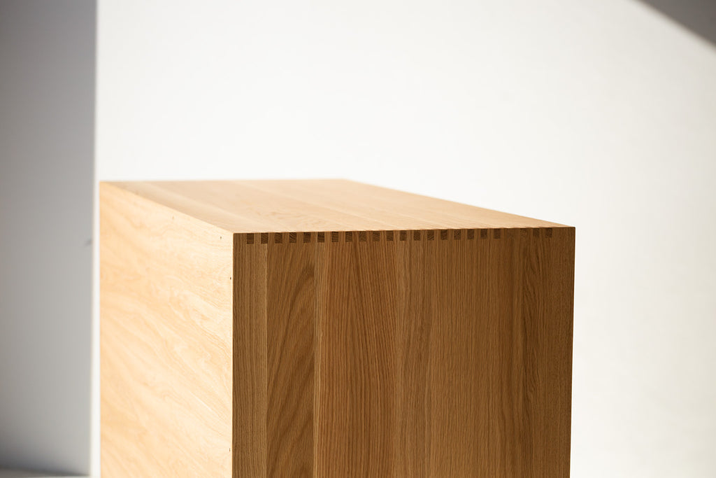      peabody-modern-oak-dresser-2201p-05