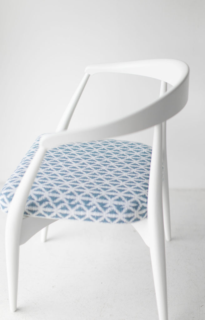     peabody-modern-white-dining-arm-chair-1708P-03