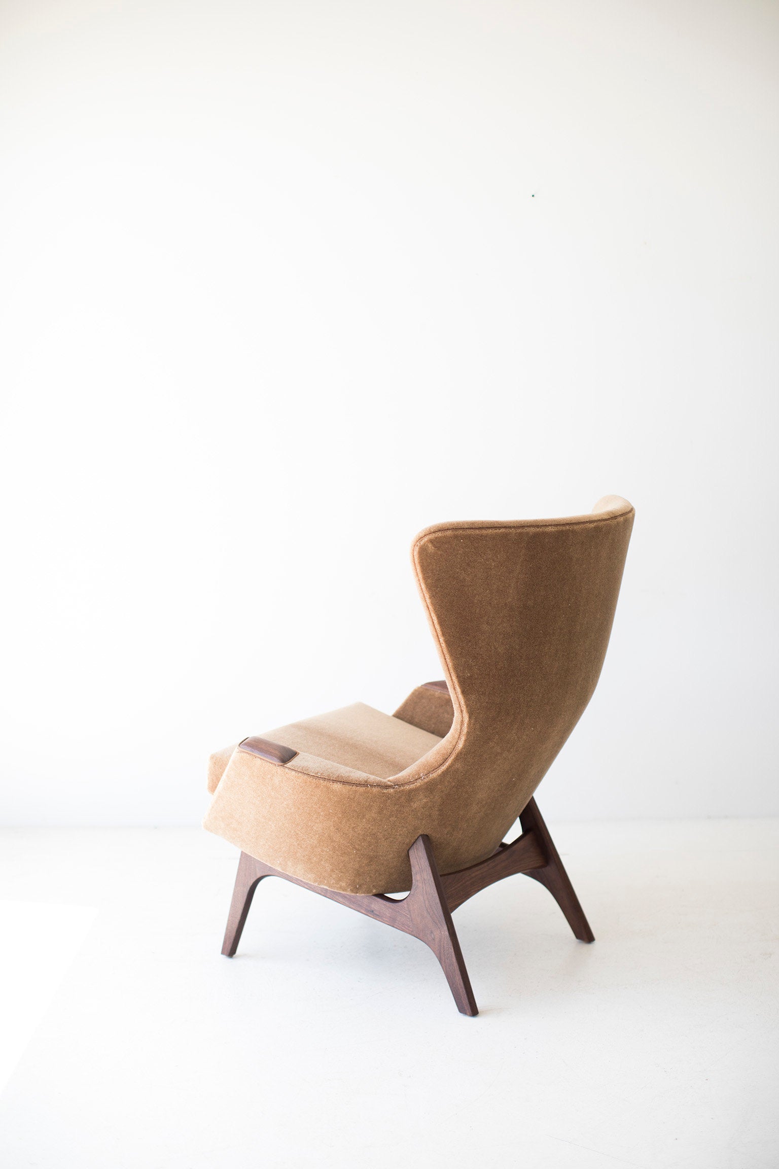 wing-chair-05